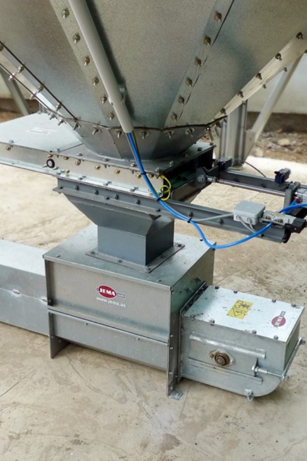 Conveyors and elevators<br>for grain and cereals JEMA